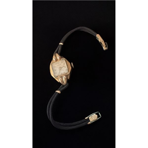 YGP LOIUS LADIES WRISTWATCH (REQUIRES SERVICE)