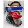 Image 1 : Bissell Zing Bagless Vacuum