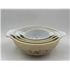 Image 1 : 4 Vintage Pyrex Mixing Bowls