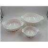 Image 2 : 3 Vintage Pyrex Mixing Bowls