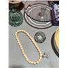 Image 3 : Assorted Home Goods: Platters, Apple Peeler, Decor, & More