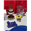 Image 8 : Assorted Home Goods: Platters, Apple Peeler, Decor, & More