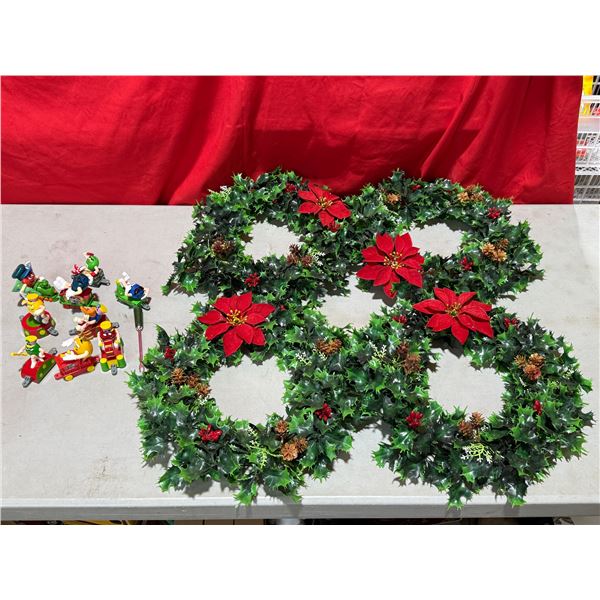 Christmas Decor: Rubber Wreaths & M&M Figurines