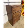 Image 3 : 4 Vintage Waterfall 4 Drawer Dresser