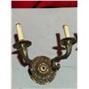 Image 2 : 2 Vintage Wall Sconce Light Fixtures