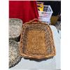Image 4 : Assorted Wicker Baskets & Trays