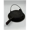 Image 1 : Vintage Cast Iron James Smart Waffle Maker