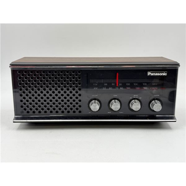 Vintage Panasonic Radio Model RE-6513C
