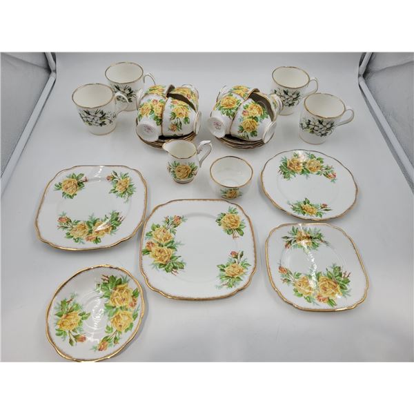 Lot of Royal Albert "Tea Rose" Bone China Made in England w/ Teacups & Saucers
