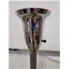 Image 2 : Vintage Torchiere Lamp