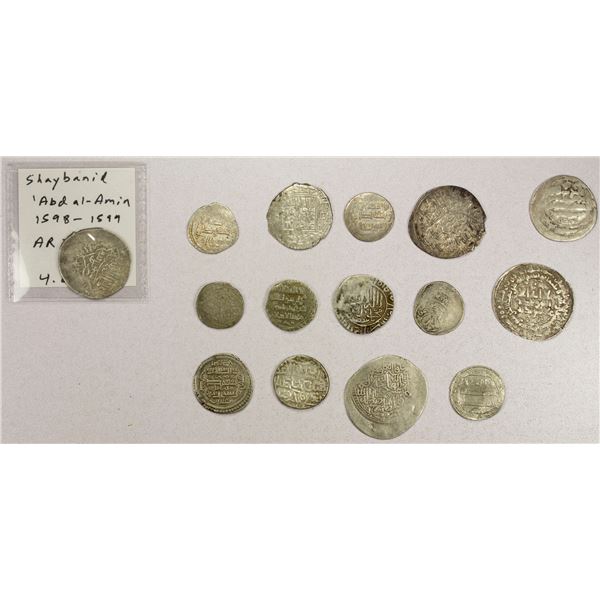 MEDIEVAL ISLAMIC: LOT of 15 silver coins