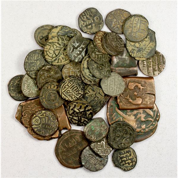 MEDIEVAL ISLAMIC: LOT of 34 copper jitals and 6 copper fulus