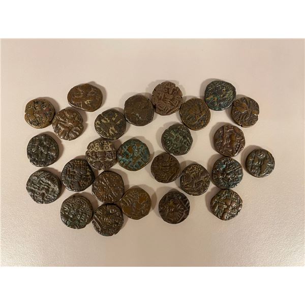 KASHMIR: LOT of 26 copper staters