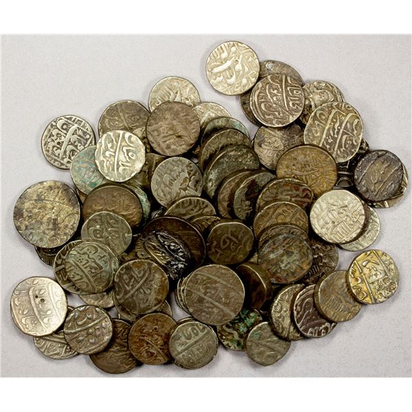 MUGHAL: LOT of 77 coins
