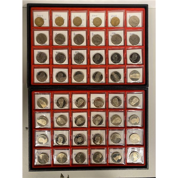 UKRAINE: LOT of 130 coins