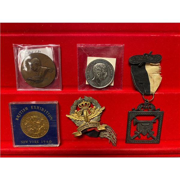WORLDWIDE: LOT of 66 tokens, medals, and miscellaneous