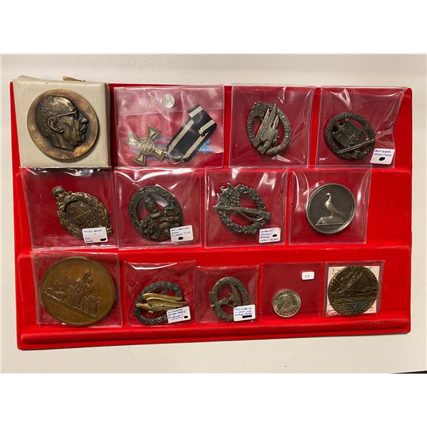 WORLDWIDE: LOT of 30 coins, tokens, and medals