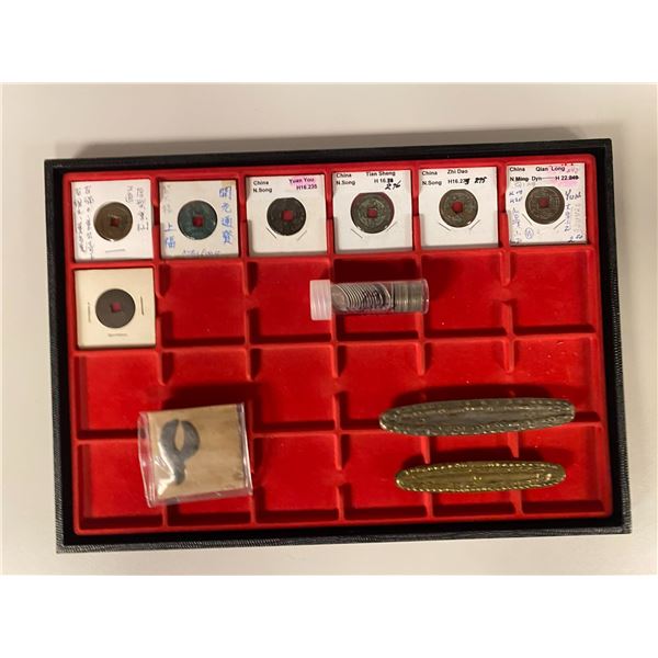 WORLDWIDE: LOT of 39 items