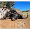 Image 7 : AFRICA 2 HUNTERS 6 DAYS 1 WILDEBEEST SLAM OF TROPHIES