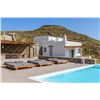Image 2 : Mykonos for upto 6 / 5-night stay in luxury 3-bedr. / 3-bath villa / private pool plus wine tasting