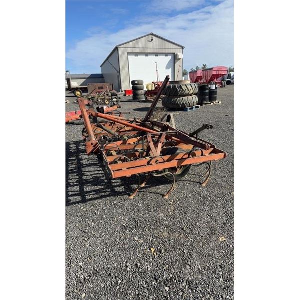 10' TRIPLE K CULTIVATOR WITH 3PT HITCH 1F