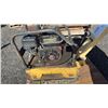Image 5 : PLATE COMPACTOR RUNS AND VIBRATES "IN ONE SPOT NEEDS A WINTER FIX UP"