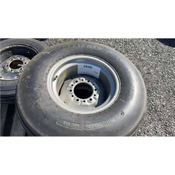 2  ALLIANCE 9.50-14 TIRE W/IMPLEMENT 6 BOLT RIM 1G
