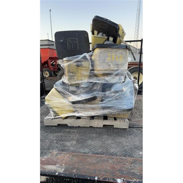 JOHN DEERE 7000 INSECTICIDE BOXES 13 ON A PALLET 1D