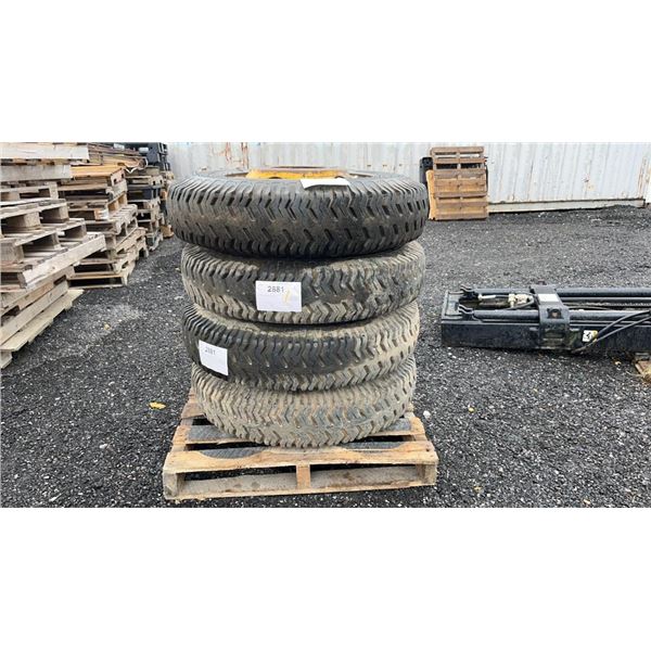 4 9.00-20 TIRES ON RIMS 10 BOLT 8" PILOT LOTS OF RUBBER 1G