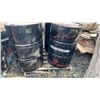Image 2 : 4 55 GALLON BARRELS 4 OF 1A