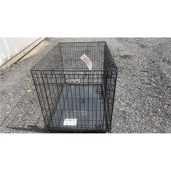 DOG CRATE 28"W X 42"L X 31"H WITH PLASTIC BED LINER, LIKE NEW