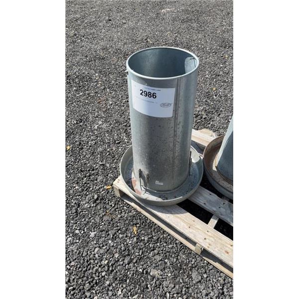 GALVINIZED CHICKEN FEEDERS  X 3 2A