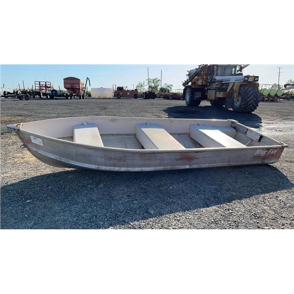 BLUE FIN NAPPANEE INDIANA ALUMINUM 12' BOAT GOOD SHAPE 2C