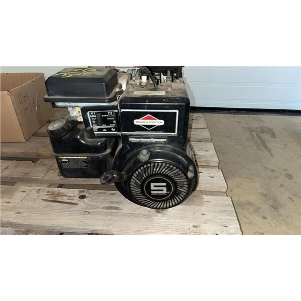 BRIGGS AND STRATTON 5HP ENGINE 1B