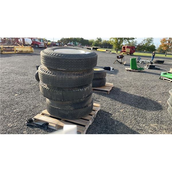 UNIROYAL 10.00-20 IMPLEMENT TIRE W/8 BOLT RIMS 5 OF FOR ONE LOT 1G