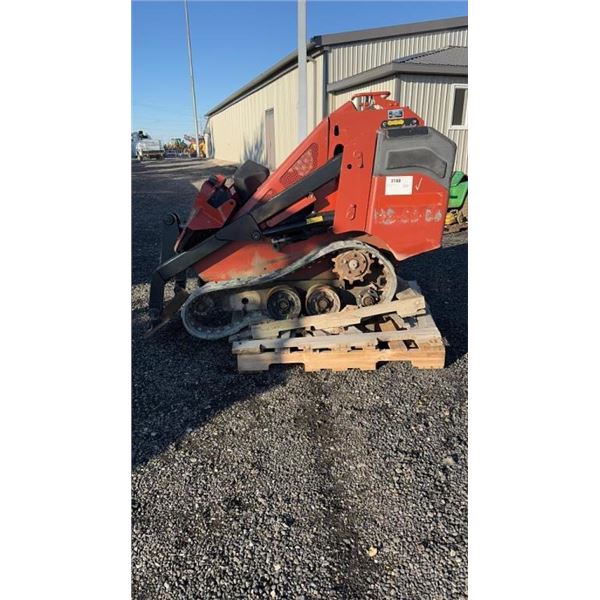 DITCH WITCH SKID LOADER (PARTS)