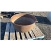 Image 3 : STEEL BEAN POT 29" ROUND X 18"H 2D