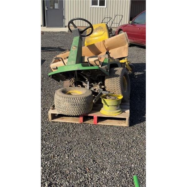 JOHN DEERE F725 FRONT MOUNT MOWER IN NEED OF A MOTOR, GREAT FOR PARTS  OR GREAT WINTER PROJECT  1F