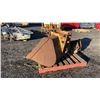 Image 3 : EXCAVATOR BUCKET W/TEETH 34"