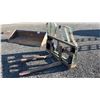Image 2 : PALLET FORKS 42" W/ALO HOOK UP 2D