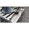 Image 3 : ANTIQUE BLACK SMITH VISE 43"L 1B