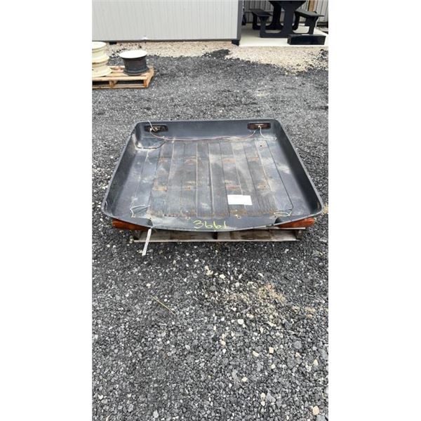 JOHN DEERE CANOPY  55" X 51" 2A