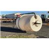 Image 3 : 4 TONNE POLY FEED BIN