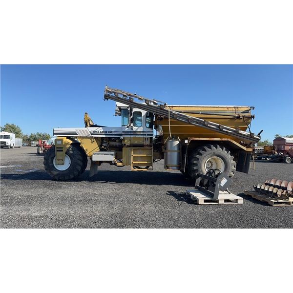 1998 TERRA-GATOR 1803 AIR FLOW AIR MAX 5 BOX, 60' BOOM NEARLY NEW RUBBER ON REAR 3208 CATERPILLAR MO