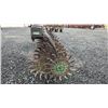 Image 2 : JOHN DEERE 400 15' ROTARY HOE SN 082066N 2G