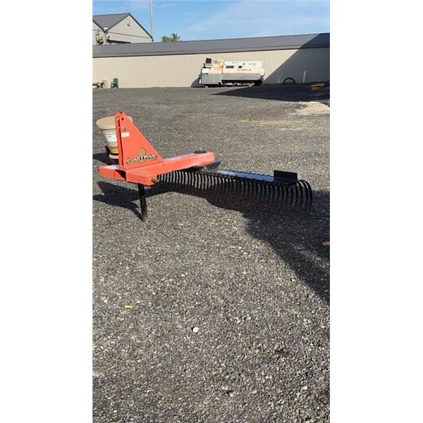 LAND-PRIDE LR1684 LANDSCAPE RAKE 7ï¿½ 3PT QUICK HITCH SYSTEM LANDSCAPE RAKE  SN 1213578 PAINT FADED 