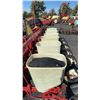 Image 8 : INTERNATIONAL 56 6 ROW PLANTER REMANUFACTURED BY KEARNEY PLANTERS USED THIS SPRING 1G