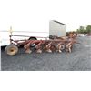Image 10 : MASSEY FERGUSON 880 5 FURROW PLOW ADJUSTABLE ONE OWNER, STORED INSIDE, FIELD READY SN 1694003557 2E