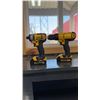 Image 9 : DEWALT TOOL SET 20 VOLT DRILL, DRIVE , FLASHLIGHT, 6" CIRCULAR SAW 15 BATTERIES , 4 BATTERY CHARGES 
