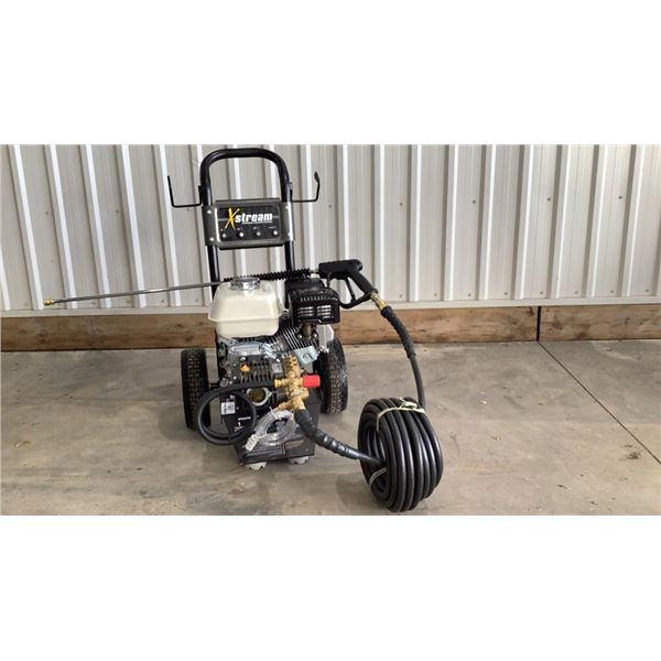 NEW X-STREAM X2565 COMMERCIAL PRESSURE WASHER 2500PSI,3GPM COMET PUMP,GX200 HONDA ENGINE BRAND NEW I